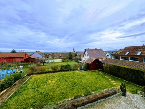 3%COM Jolie maison avec 4 chambres sur terrain de 6,21 ares  Duntzenheim (67270)