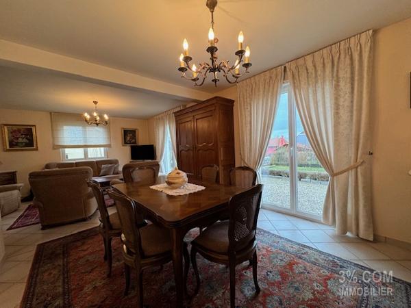 3%COM Jolie maison avec 4 chambres sur terrain de 6,21 ares  Duntzenheim (67270)