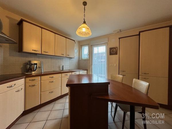 3%COM Jolie maison avec 4 chambres sur terrain de 6,21 ares  Duntzenheim (67270)