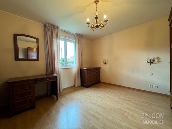 3%COM Jolie maison avec 4 chambres sur terrain de 6,21 ares  Duntzenheim (67270)