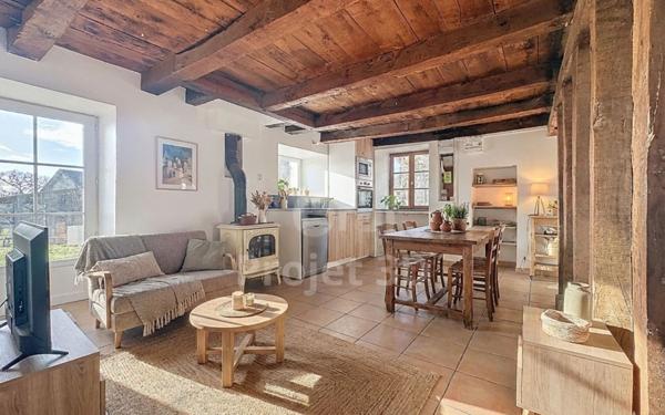 Maison à vendre    2 pièces • 49,40 m2 Nantiat