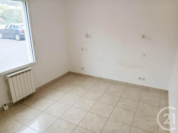 Appartement F5 à vendre  5 pièces - 98,80 m 2   GRANVILLE  - 50