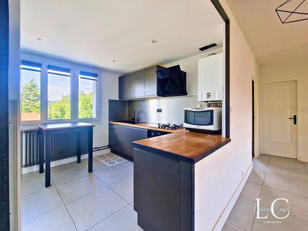 Exclusivité, appartement T3 en dernier étage