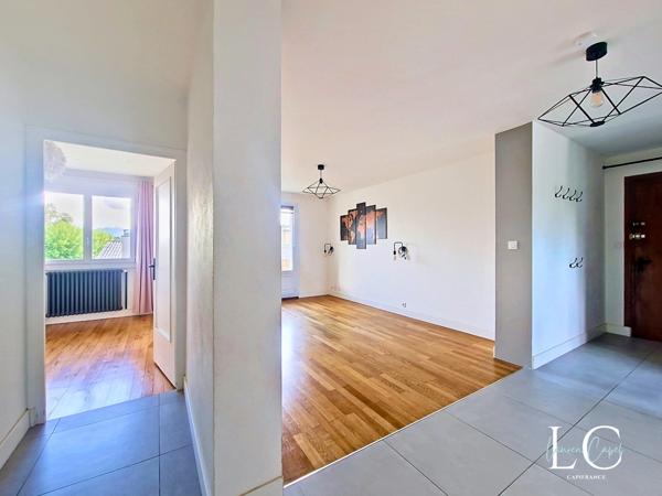 Exclusivité, appartement T3 en dernier étage