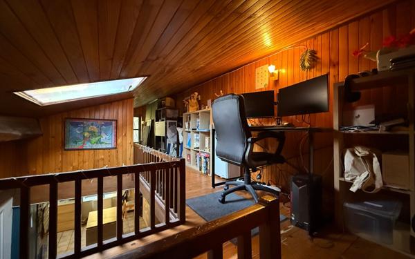 Maison à vendre    3 pièces •  Sain-Bel