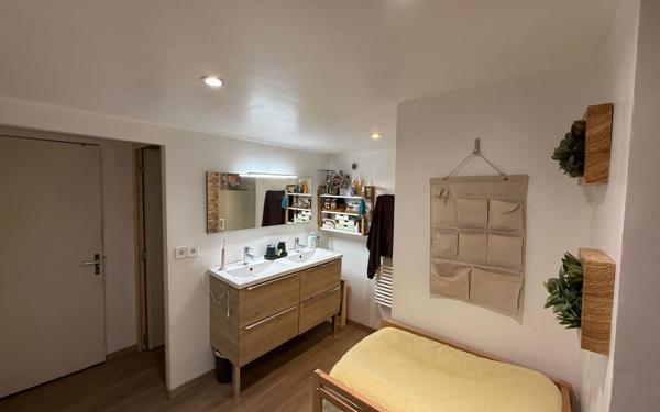 Maison à vendre    3 pièces •  Sain-Bel