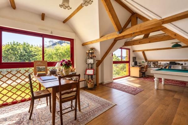 Maison Atypique à Vannes – Un Charme Incomparable au Cœur de la Ville