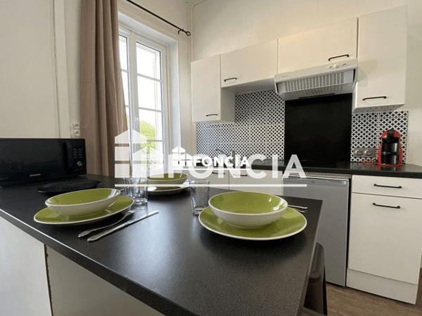 Location Appartement meublé 2 pièces 46.33 m² - 56 BIS RUE ALBERT 1ER La Rochelle 17000
