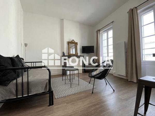 Location Appartement meublé 2 pièces 46.33 m² - 56 BIS RUE ALBERT 1ER La Rochelle 17000