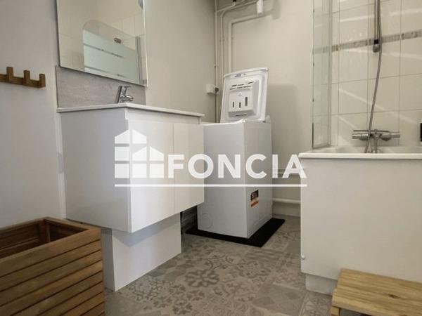 Location Appartement meublé 2 pièces 46.33 m² - 56 BIS RUE ALBERT 1ER La Rochelle 17000