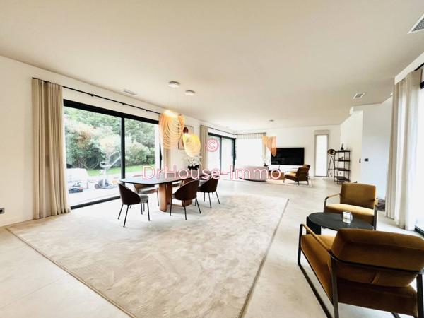 Maison à vendre 6 pièces de 400 m²