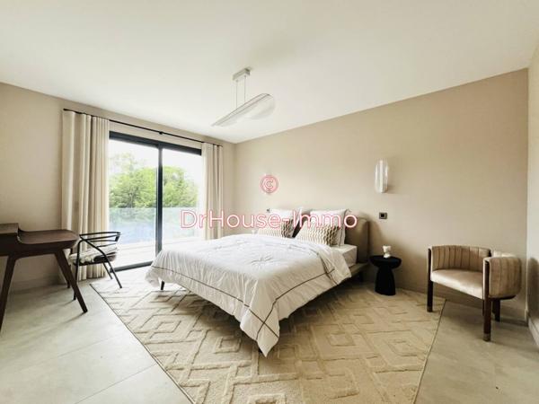 Maison à vendre 6 pièces de 400 m²