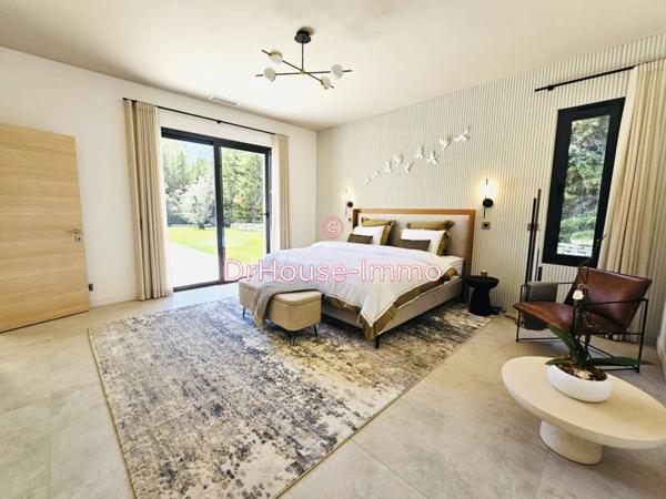 Maison à vendre 6 pièces de 400 m²