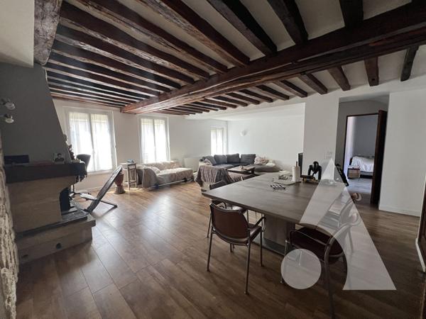 Maison 5 pièces 206 m2