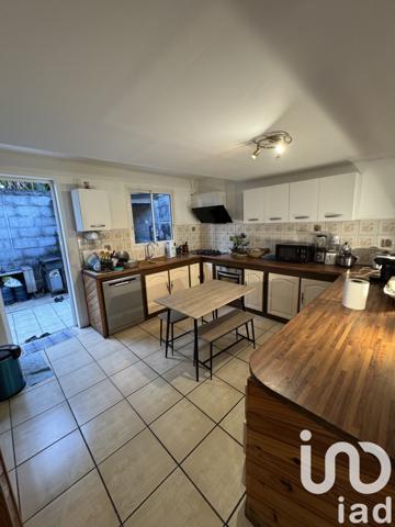 Maison à vendre 9 pièces 130 m² Le Tampon