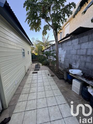 Maison à vendre 9 pièces 130 m² Le Tampon