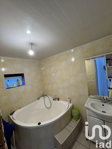 Maison à vendre 9 pièces 130 m² Le Tampon