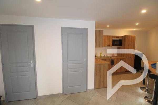 Maison 6 pièces 600 m2