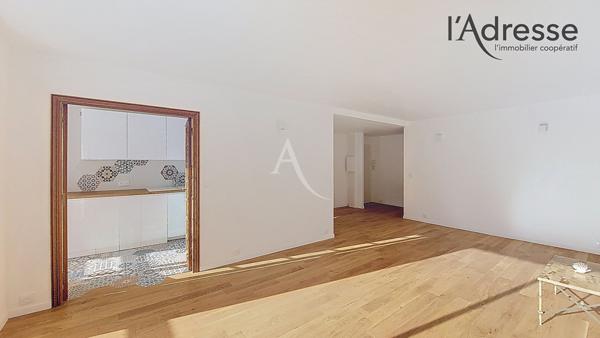 PUTEAUX/Centre ville 4/5 pièces de 97 m² avec parking boxé, 3 balcons