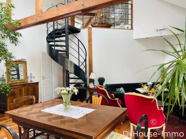 Appartement à vendre 5 pièces de 121 m²