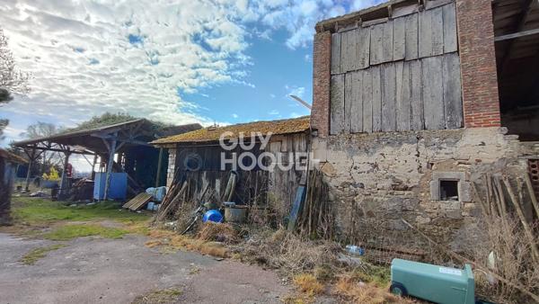 Ensemble immobilier et ses nombreuses dépendances