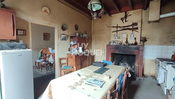 Ensemble immobilier et ses nombreuses dépendances