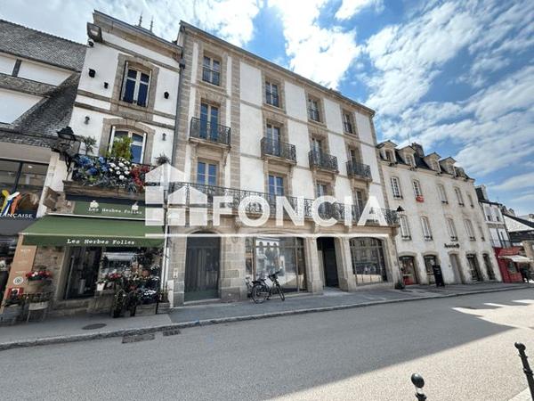 Location Studio 38.4 m² - 10 PLACE DES LICES Vannes 56000