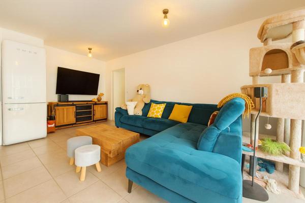 Centre St Jorioz : Appartement T3 récent et lumineux. 68 m² avec terrasse et grand garage