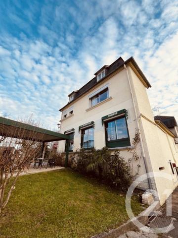 à vendre  185 m2 LASSEUBE - 64