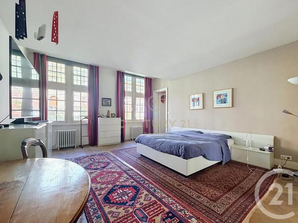 Maison à vendre  9 pièces - 350 m 2   LA MADELEINE  - 59
