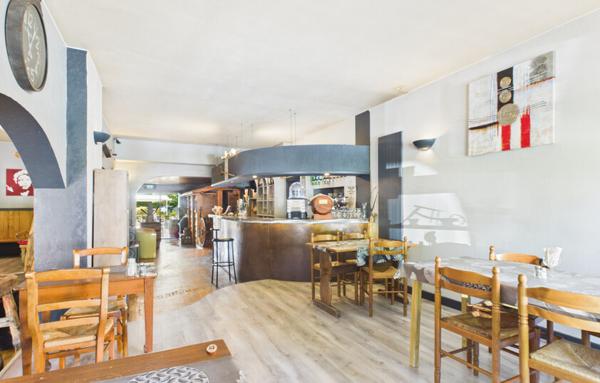 Maison de 370 m²