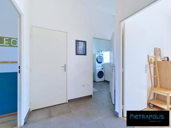Duplex dernier étage - Résidence de 2020 - 4 chambres - Balcon 11m² - garage et parking