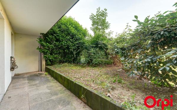 Appartement à vendre    2 pièces •  Vénissieux