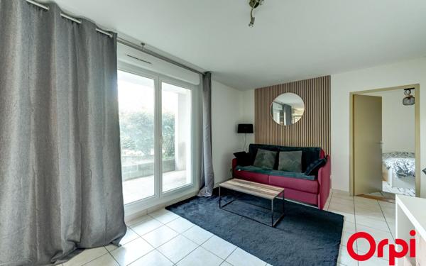 Appartement à vendre    2 pièces •  Vénissieux