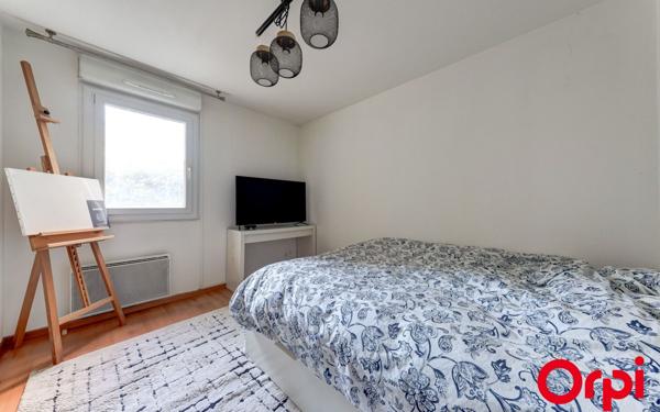 Appartement à vendre    2 pièces •  Vénissieux