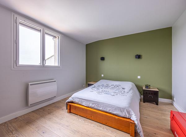 Maison familiale, 6 chambres, grand jardin et piscine