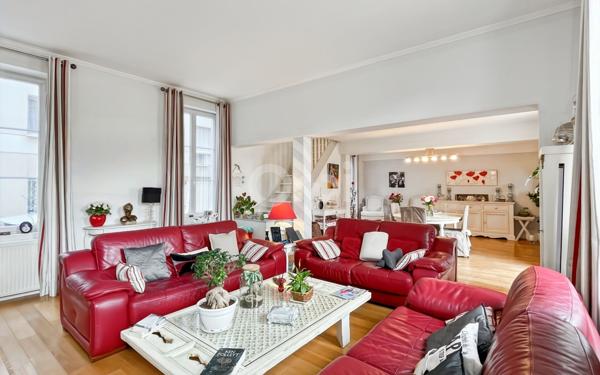 Maison à vendre    8 pièces •  Évreux