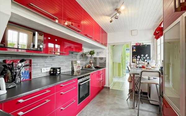 Maison à vendre    8 pièces •  Évreux