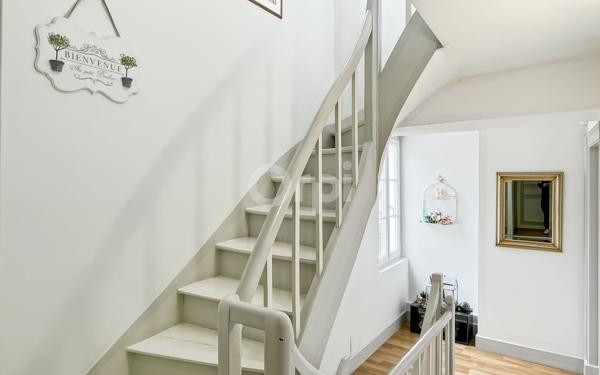 Maison à vendre    8 pièces •  Évreux