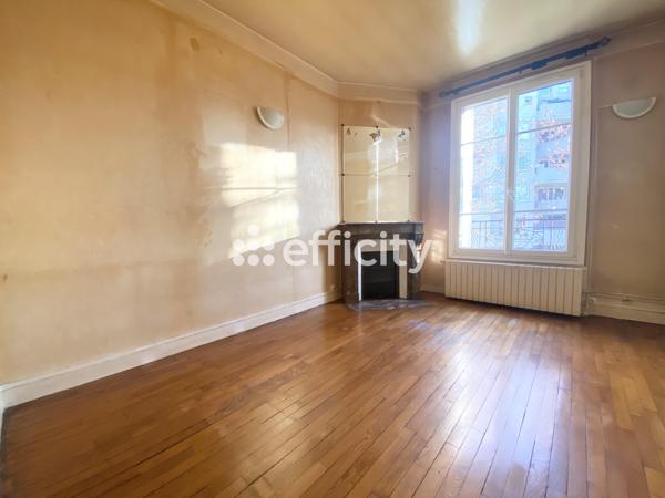 Appartement
         2 pièces
        - 40 m² Exclusivité 199 000 € *