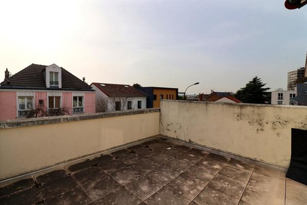 Maison familiale avec jardin ? Quartier Village