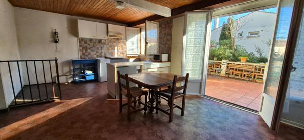 Maison Le Cres 6 pièce(s) 142m2