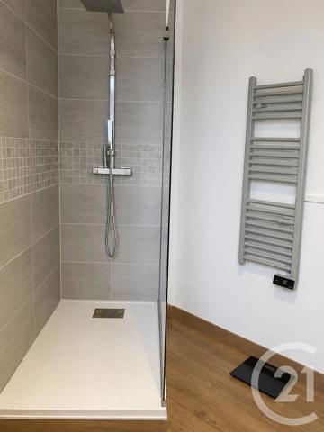 Appartement F3 à vendre  3 pièces - 63,20 m 2   ABBEVILLE  - 80