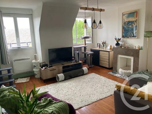 Appartement F3 à vendre  3 pièces - 63,20 m 2   ABBEVILLE  - 80