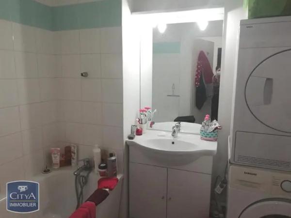Appartement à louer 3 pièces 63.55m² Beuvry (62660)