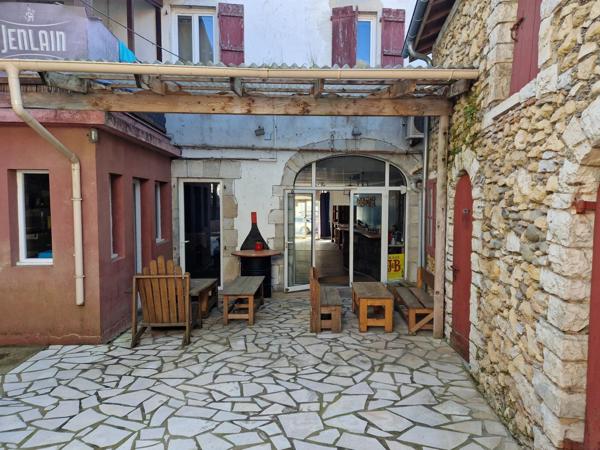 Location Fonds de commerce 4 pièces 128 m2 à Peyrehorade