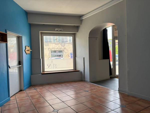 Location Fonds de commerce 4 pièces 128 m2 à Peyrehorade