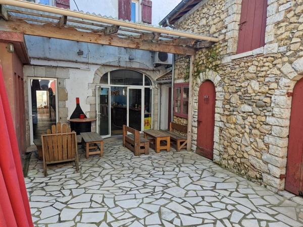 Location Fonds de commerce 4 pièces 128 m2 à Peyrehorade