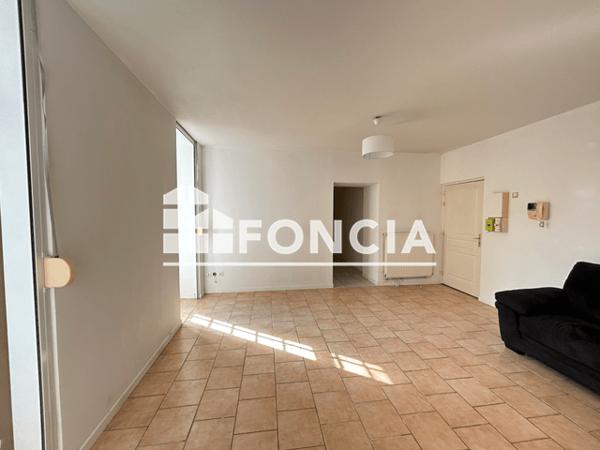 Location Appartement 2 pièces 48.09 m² - RESIDENCE LE COUVENT DES DAMES Laon 02000