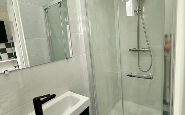 Appartement à louer    3 pièces •  Clamart